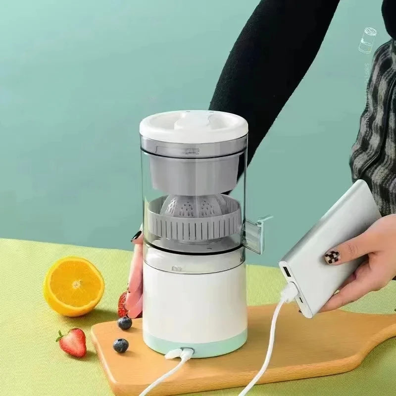 Squeezer™ Exprimidor de Frutas Eléctrico Portátil🍊